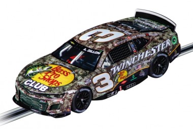 Carrera 27844 Evolution NASCAR Camaro Richard Chil 