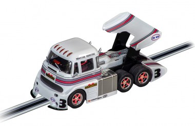 Carrera 31049 DIG132 Race Truckster - Martina Rehsing  