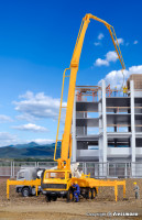 Kibri 10200 MB 3328 Betonpumpe Schwing 4-achs 