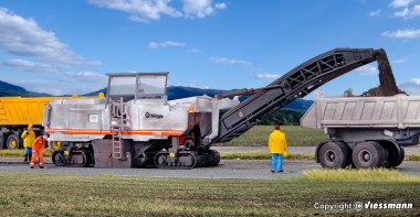 Kibri 11653 Wirtgen W 2200 Strassenfräse 