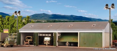 Kibri 18906 Bundeswehr Fahrzeughalle 