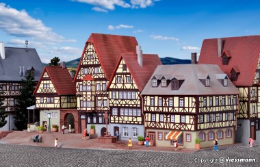 Kibri 37102 Marktplatz Miltenberg 
