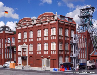 Kibri 39848 Zechen Verwaltung mit Werkstatt 