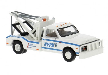 Brekina 19668 Chevrolet C30 Abschlepper NYPD 