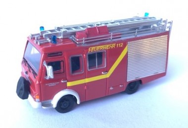 LOEWE 4002 Magirus Deutz 90 M5 LF8 rot mit Streifen 