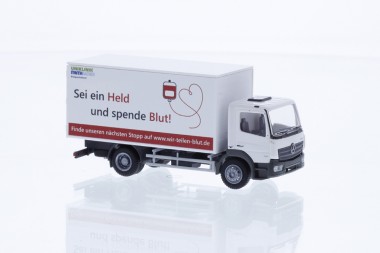 Rietze 72513 MB Atego´19 Koffer-Lkw Blutspende Aachen 