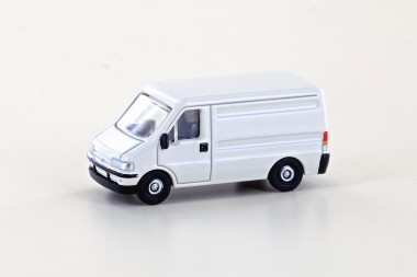 Lemke Minis 61210 Fiat Ducato II Transporter, weiß 