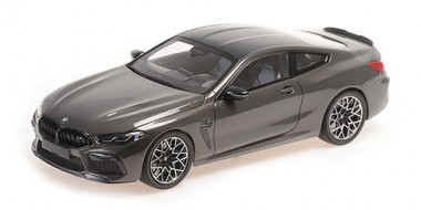 Minichamps 110029022 BMW M8 Coupe grau-met. (2020) 