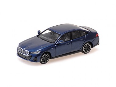 Minichamps 870024400 BMW I5 blaumet. (2024) 