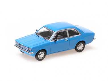 Minichamps 870040100 Opel Kadett C Lim. (2t) hellblau 1973 