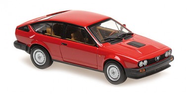 Minichamps 940120140 Alfa Romeo GTV6 rot (1983) 