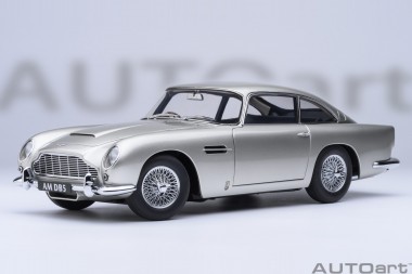 AUTOart 70287 Aston Martin DB5 silber (1964) 