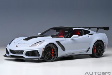 AUTOart 71277 Chevrolet Corvette ZR1 2019 graumetallic 