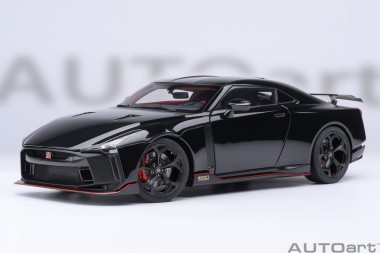 AUTOart 77513 Nissan GT-R50 by Italdesign (Black/Matt) 