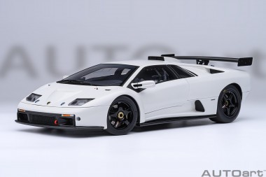 AUTOart 79136 Lamborghini Diablo GT-R 1999 impact whi 