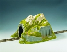 Noch 02221 Tunnel 1-gleisig, gerade 