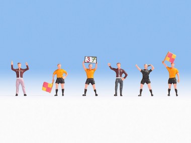 Noch 15989 Schiedsrichter und Trainer 