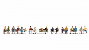 Noch 16131 XL-Set Sitzende (ohne Bänke) - 18 Figure 