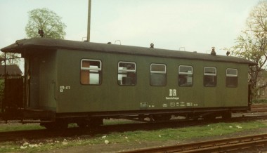 Bemo 3020890 DR 970-473 Mannschaftswagen 