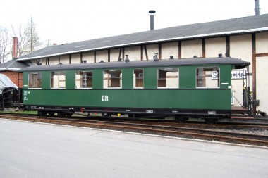 Bemo 3022830 DR 970-340 sä. Personenwagen, Blech-Wag 