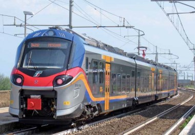 ACME 70109 Trenitalia Triebzug ETR 104 4-tlg Ep.6 