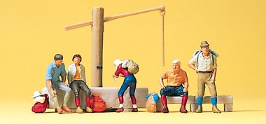 Preiser 10441 Rastende am Dorfbrunnen 