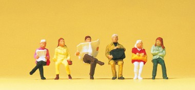 Preiser 14072 Sitzende Bahnreisende 