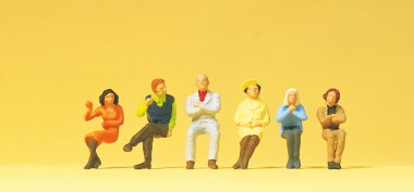 Preiser 14073 Sitzende 