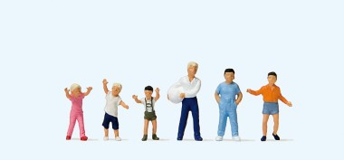 Preiser 14120 Kinder beim Ballspiel 