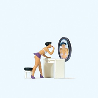 Preiser 28206 Am Schminktisch 