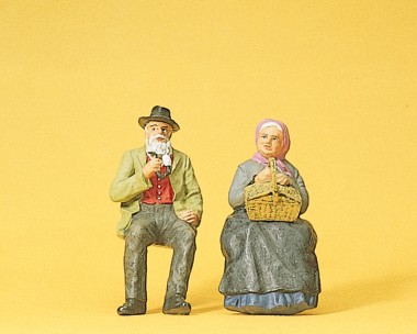 Preiser 45045 Bauer, Bäuerin, sitzend 