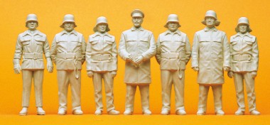 Preiser 57805 Feuerwehrmänner. BRD. Um 1985. 7 unbe- 