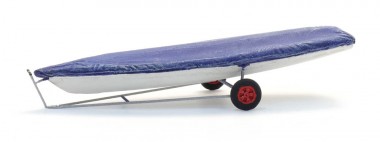 Artitec 387.594 Segelboot Laser auf Anhänger 