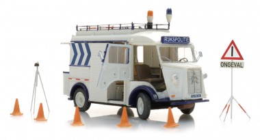 Artitec 387.689 Citroën HY Unfallhilfswagen Polizei 