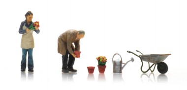 Artitec 5870015 Floristen mit Gartengeräten 