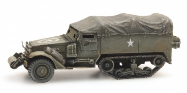 Artitec 6870439 M3A1 half-track personnel carrier train 