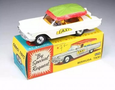 Corgi CD54321064 (No.430) Bermuda Taxi 