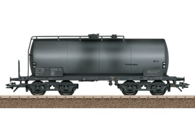 Trix 24145-04 DR Einheitskesselwagen Ep.4 