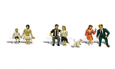 Woodland WA1834 HO Sitting & Waiting 