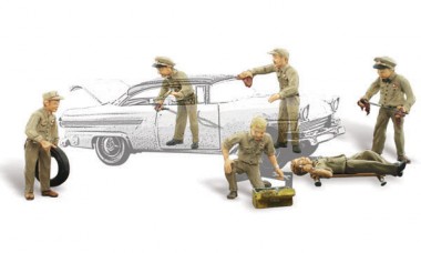 Woodland WA1948 HO Service Station Attendants 