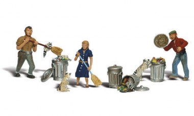 Woodland WA2158 N People & Pesky Raccoons 