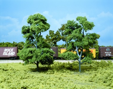 Woodland WTK26 Baumbausatz: große alte Bäume, 2 St. 
