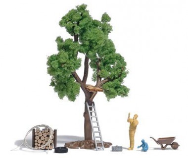 Busch 1834 Baumhaus im Bau H0 