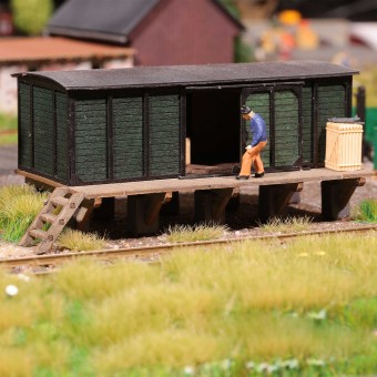 Busch 1963 Behelfsschuppen / Rampe H0 