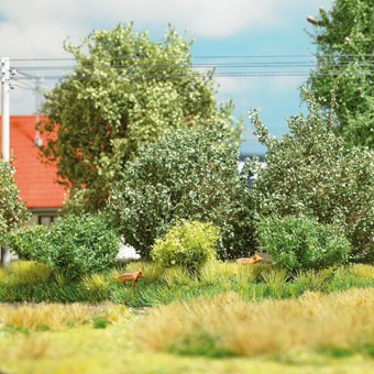 Busch 3607 3 Büsche Sommer 