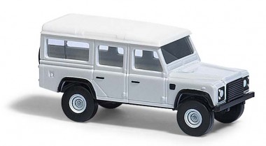 Busch 8370 Land Rover Defender weiß 