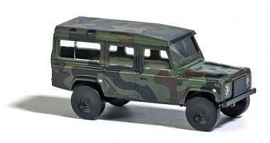 Busch 8377 Land Rover Defender Militär 