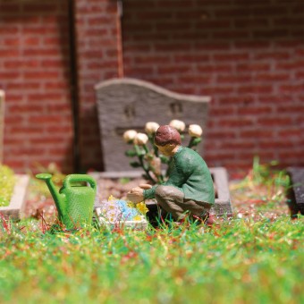 Busch 8881 A-Set: Grabpflege 