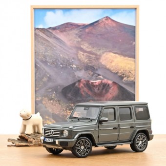 Norev 183035 MB G-Klasse classicgrau (2024) 