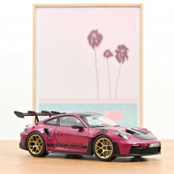 Norev 187370 Porsche 911 GT3 RS w/Weissach Pack 